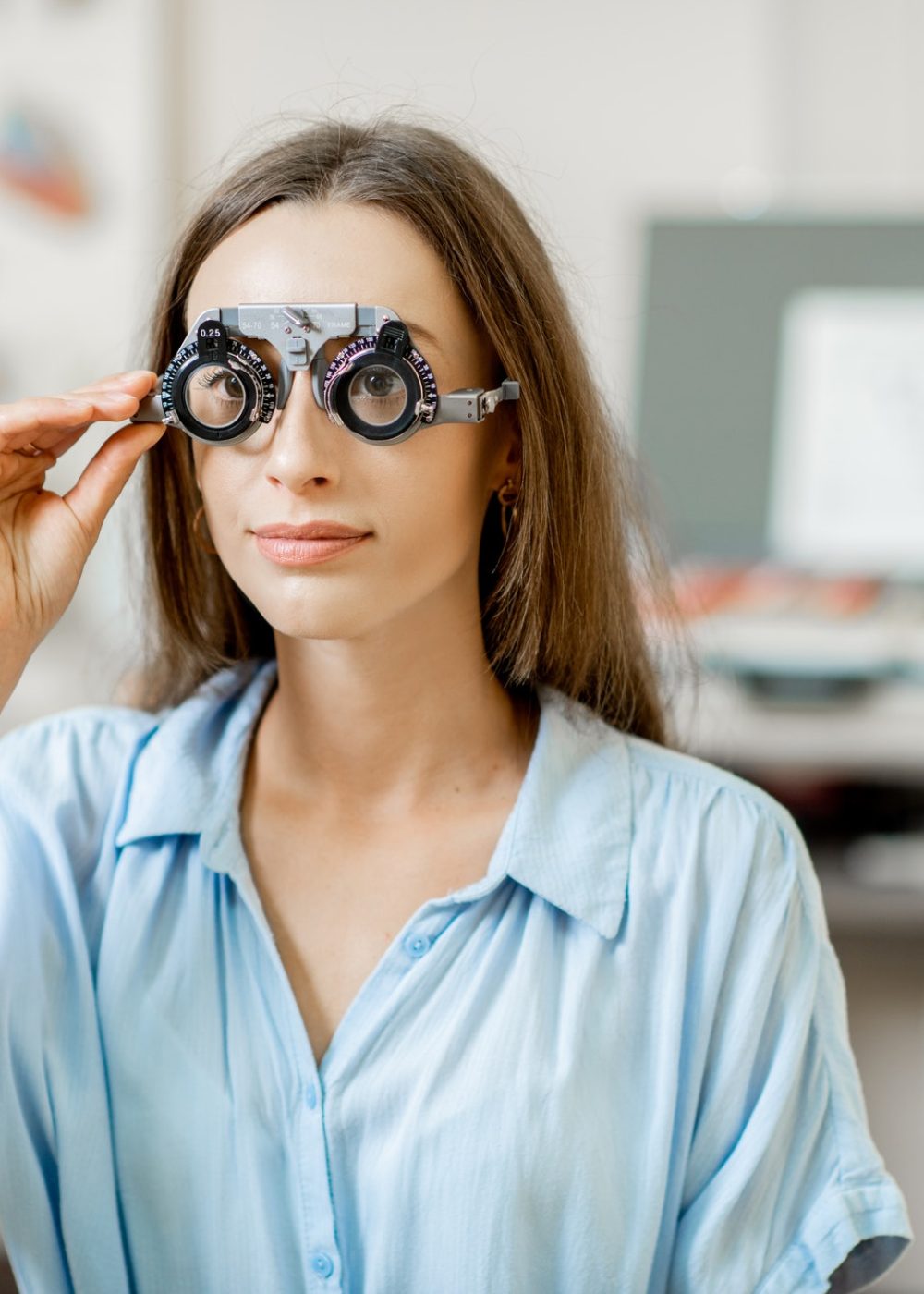 young-woman-checking-vision-1